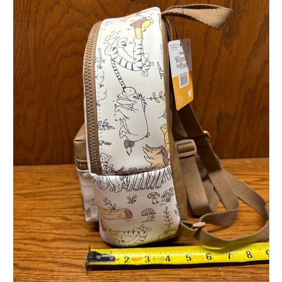 Winnie the Pooh BackPack - Picture 6 of 7